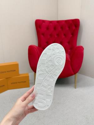 wholesale quality women louis vuitton sneakerina shoes model no. 559